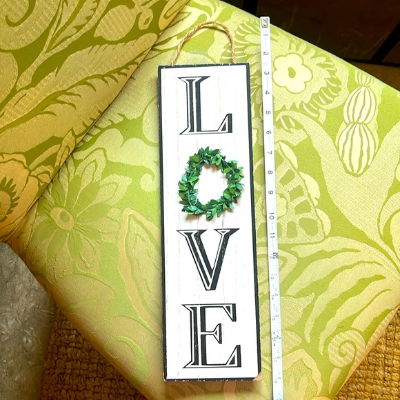 Nwt Love home decor sign hanging sign - Picture 6 of 7